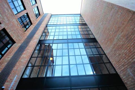 4-bed flat on 2, 79 Bedford Street, Leamington Spa, £2,780/mo