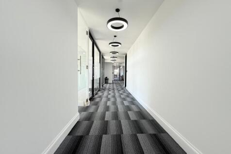 WhatsApp Image 2025-03-18 at 14.16.51 (6).jpeg