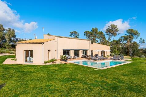 Exterior and Pool (2