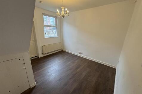 Falkland Street, Bidston, Birkenhead, CH41 photo 4