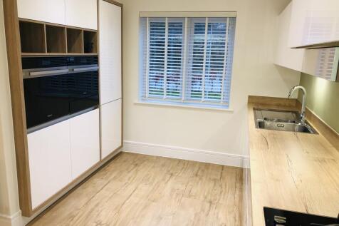 Celadon Drive, Coalville photo 3