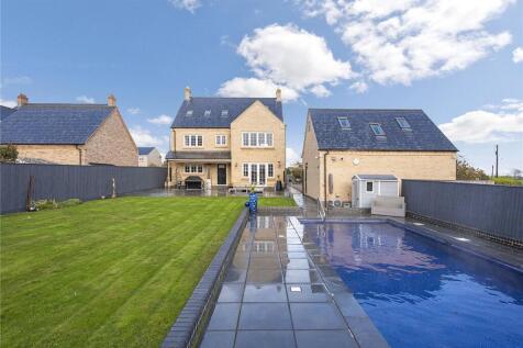 Rear Garden Pool