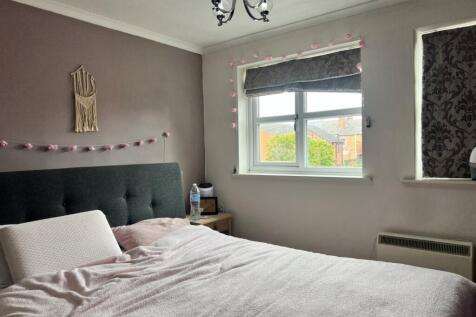Oliver Close, Newark, Notts, NG24 photo 4