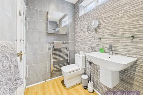 Ground Floor Show...