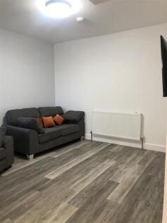 Living room 1.6.jpg