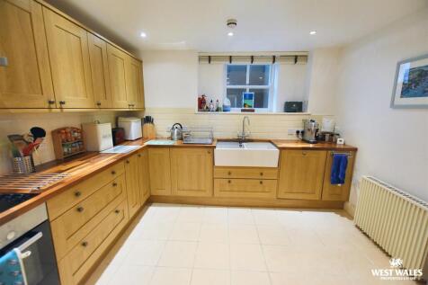 11 - 2025-11-17T124906.596.jpg