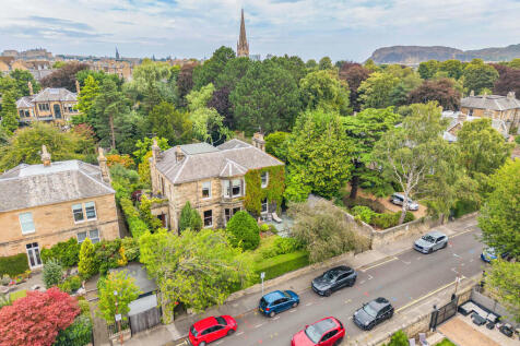Overhead View of 18 Blackford Road