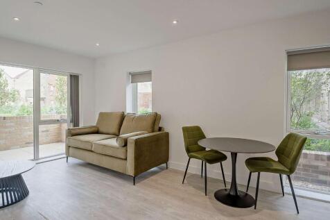De Bruyne Street, Cambridge, Cambridgeshire, CB5 photo 4