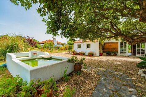 Exclusive Estate Between the Atlantic Ocean and th