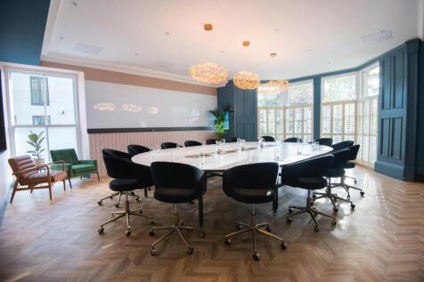 Serviced Office to rent Image 3