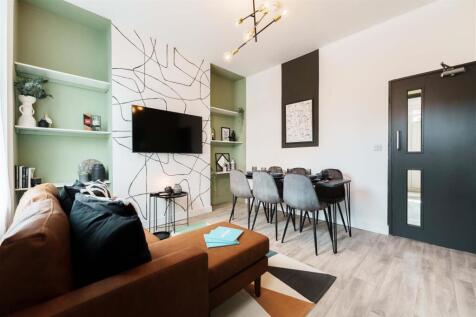 Lounge 3.jpg
