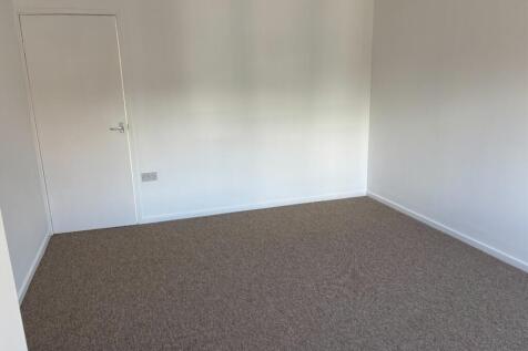 Misburg Close, Shepton Mallet, photo 3