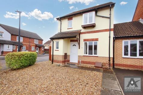 3- BEDROOM LINK-DETACHED HOUSE