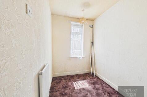 CAM05192G0-PR0322-STILL013