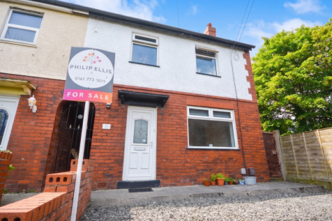 Polefield Grange, Prestwich, M25