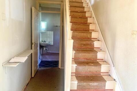 109 Douglas Place, Blackburn, BB1 9ST
