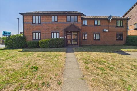Presented by Clinton at EweMove Bexleyheath and Da