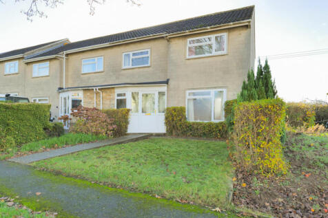 Melksham, SN12 - property photo