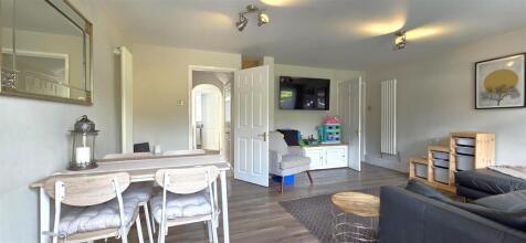 Living room.jpg
