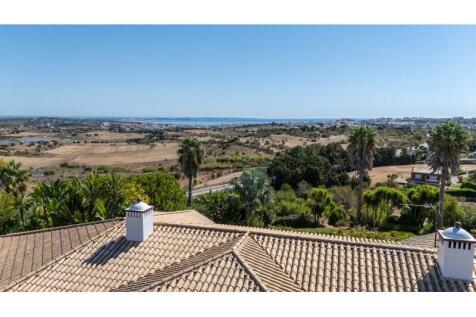 Luxury Villa with Panoramic Sea and Lagos Views