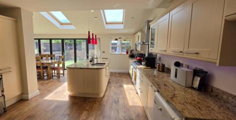 Kitchen, Family room,