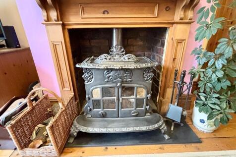 Feature Wood Burning Stove
