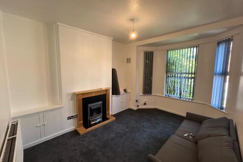 Lower Breck Road, L6 photo 4