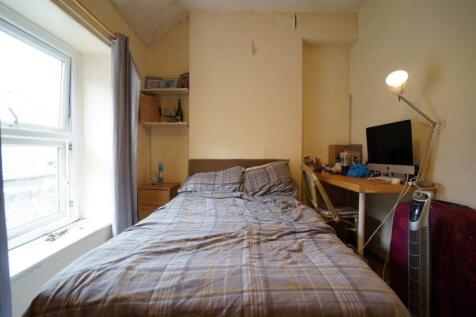 St Paul's Terrace, Bangor photo 3