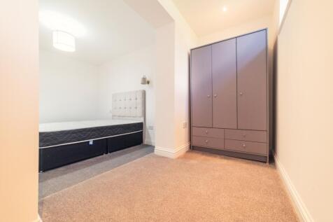 Award-winning Media team on EVERY Listing_10