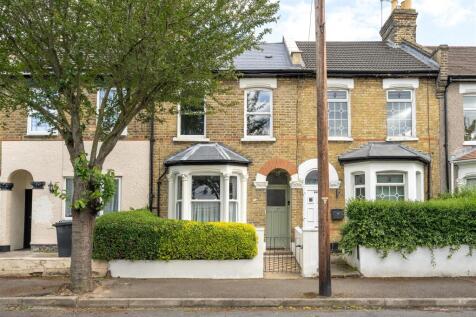 Devonshire Close, E15