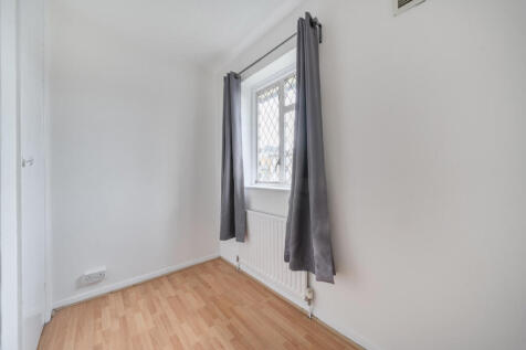 1382810-11-691c5e...