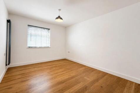 Guys Farm Road, South Woodham Ferrers, South Woodham Ferrers, Chelmsford.  photo 5