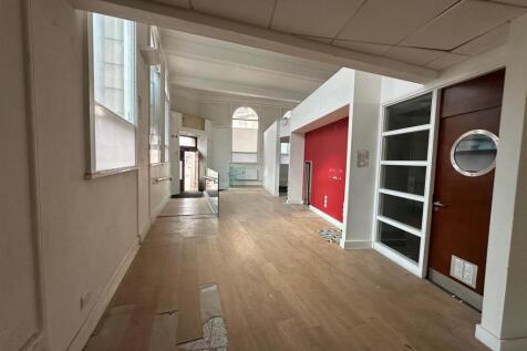 Retail Property (high street) for sale Image 3