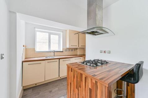 Gleneldon Road, Streatham Hill, London, SW16 photo 4
