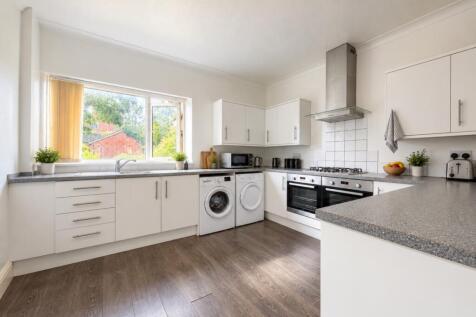 another student property from Award-winning CPS HO