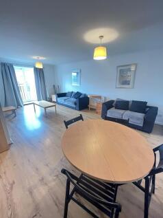 23 Brigantine Court, 7 Spert Street, Narrow Street, Limehouse, London, E14 8EB photo 2