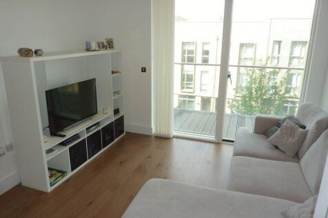 Lounge shot 2