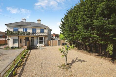 Click to visit Rightmove listing