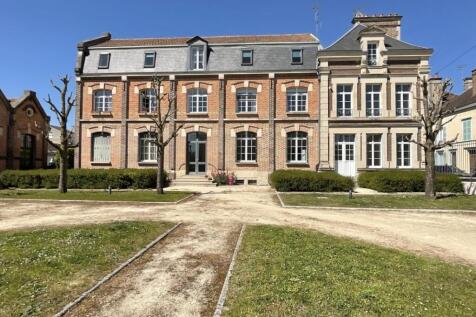 Property Image 1