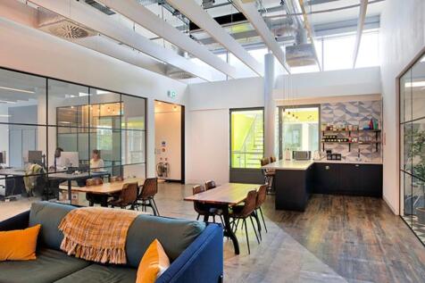 Lightbox Bracknell 4.jpg