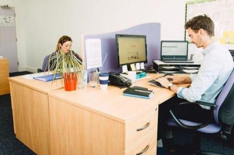 Office to rent Image 11