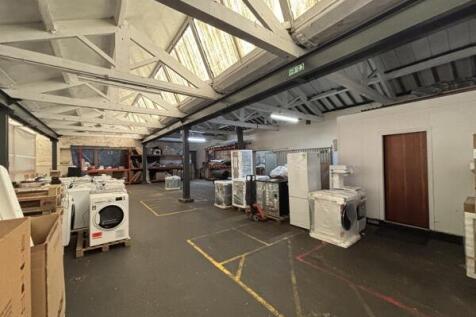 Trade Counter to rent Image 5