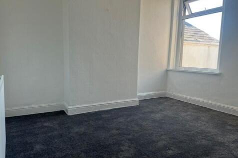 George Street, Barry, Vale Of Glamorgan photo 4