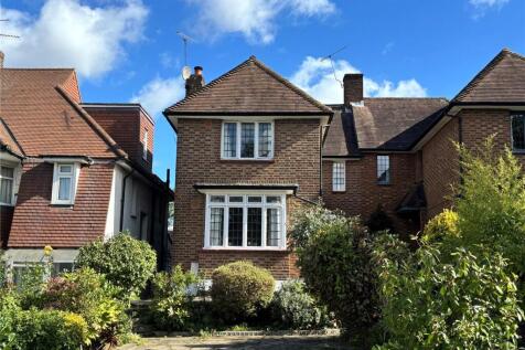 London, N10 - property photo