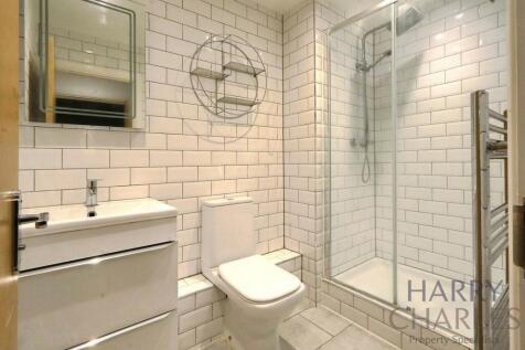 Re-fitted En-Suite