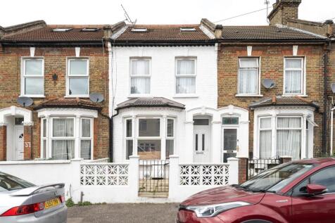 Etchingham Road, E15