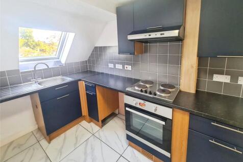 Edwina Close, Southampton, Hampshire, SO19 photo 3