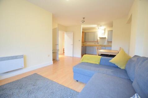 Lounge/Dining/Kitchen