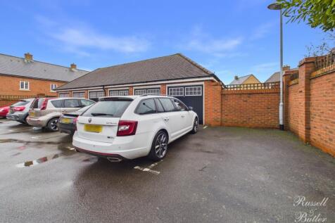 CAM01995G0-PR0408-STILL029