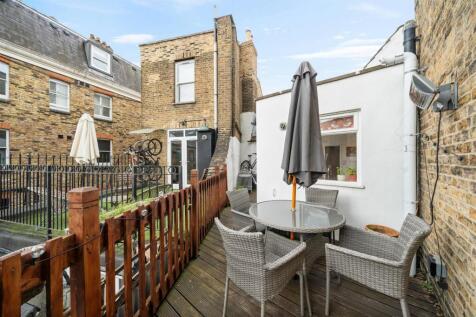 1 Old Town SW4 0JT-No Watermark-14.jpg